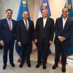 Exempleadas de las mansiones de Julio Iglesias en Punta Cana acusan al cantante de agresiones sexuales